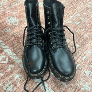 New Dr. Marten’s Zavalas